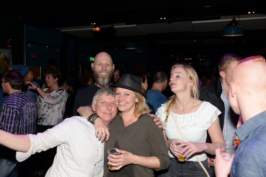 ../Images/Heel Noordwijkerhout zingt Hazes 556.jpg